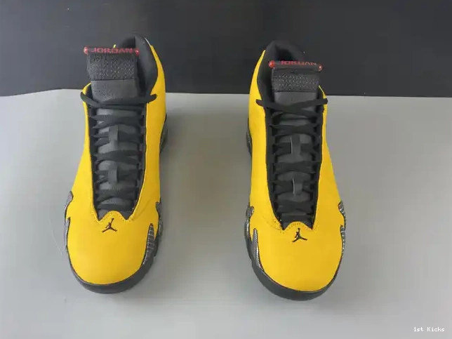 1st Kicks RETRO GOLD BQ3685-706 UNIVERSITY 14 JORDAN AIR 0517
